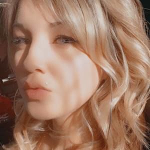 Meet your Posher, Alison